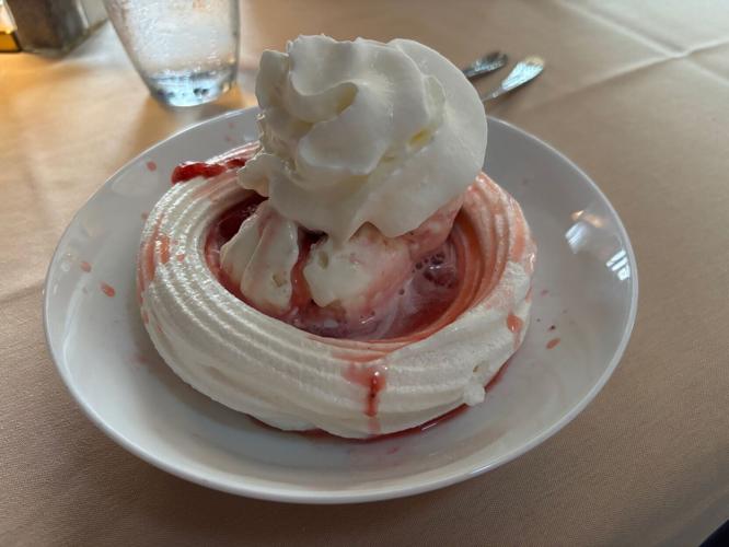 Strawberry schaum torte