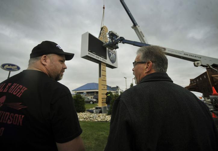 Route 20 Guitar Sign