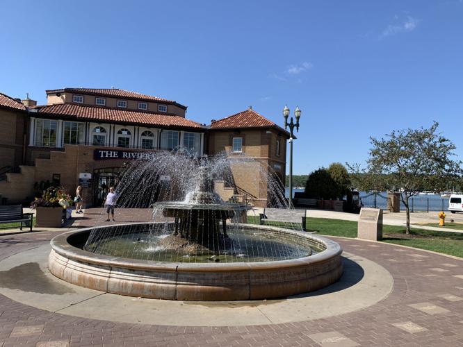 Lake Geneva officials plan to install a livestream camera near the Driehaus Family Plaza