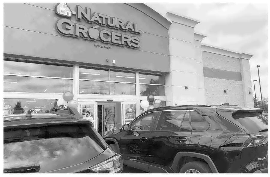 Natural Grocers opens in Lake Geneva