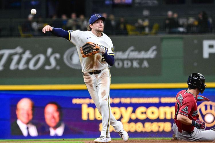 BASEBALL-MLB-MIL-ARI/
