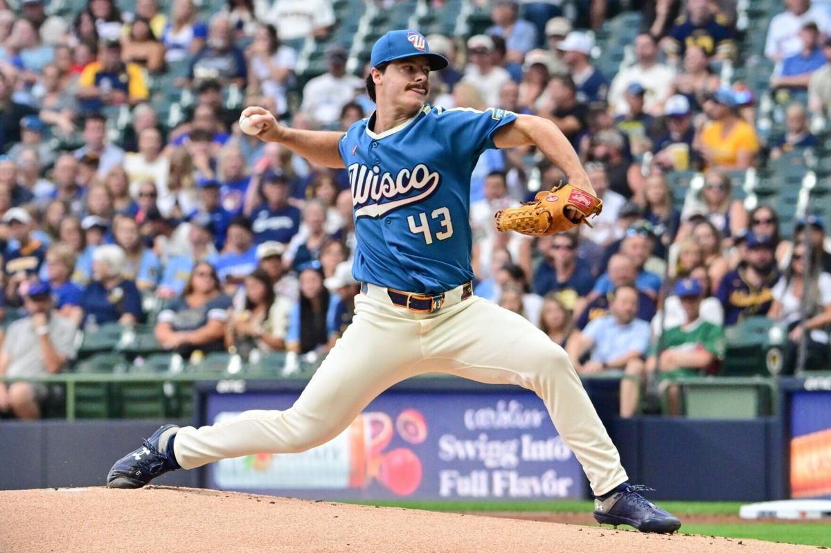 BASEBALL-MLB-MIL-TEX/