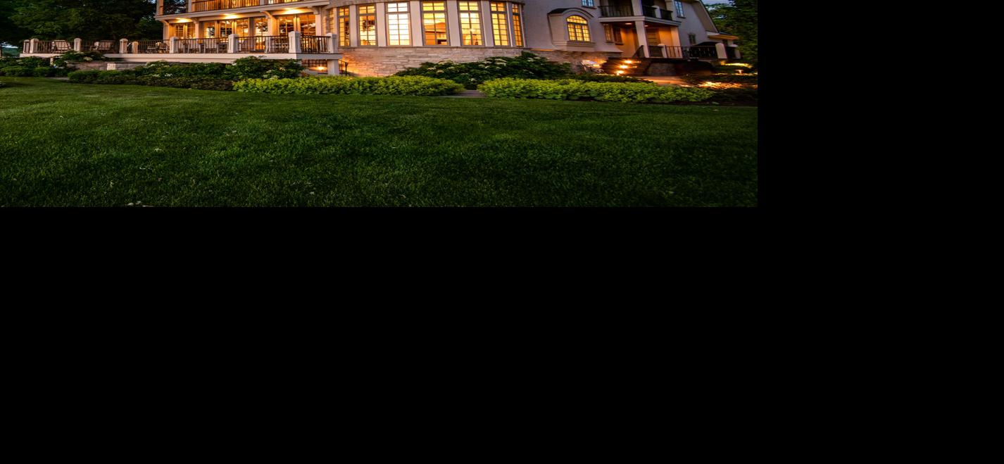 Welcome to N1619 E. Lakeside Lane, town of Linn