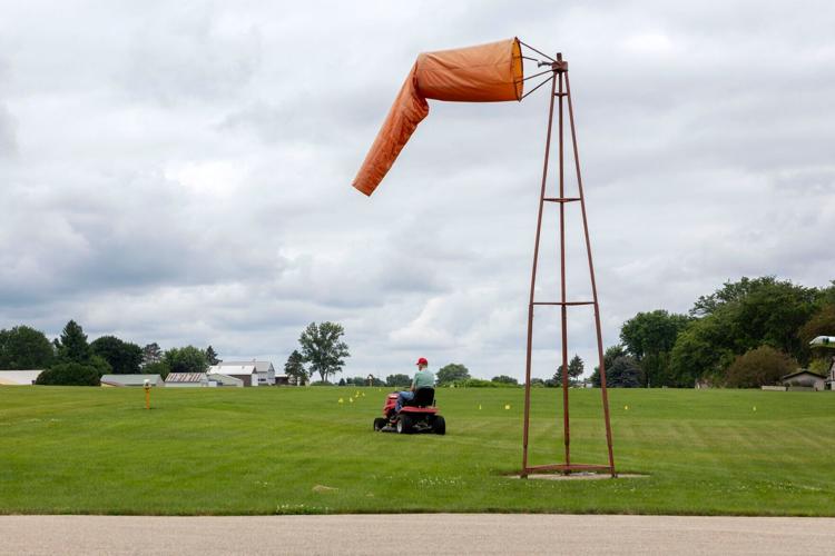 Waunakee Airport