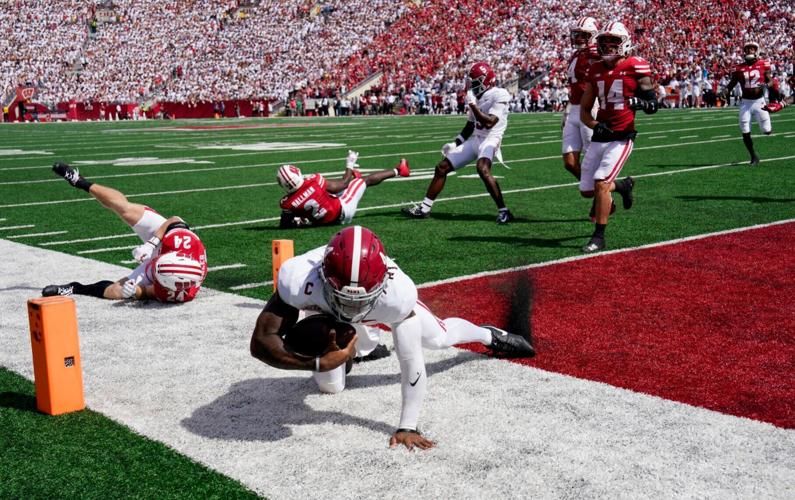 Alabama at Wisconsin football 1