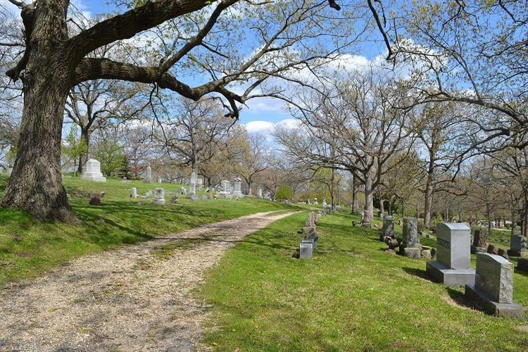 Oak Hill Cemetery in Lake Geneva (copy)