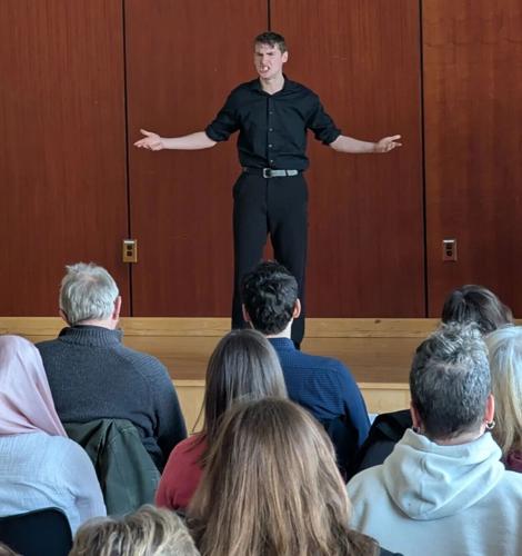Dallen Arendt performs in Shakespeare competition