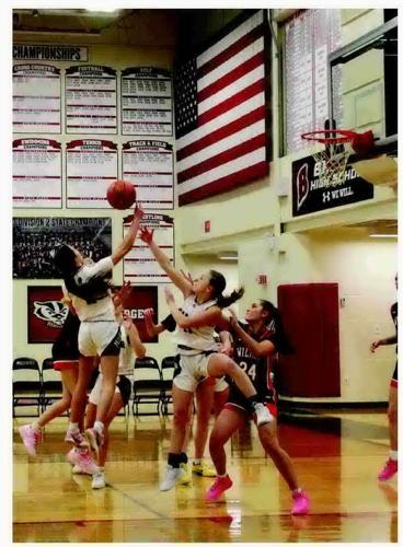 Badger double header ends in 2 wins and Walser's 1000th career point