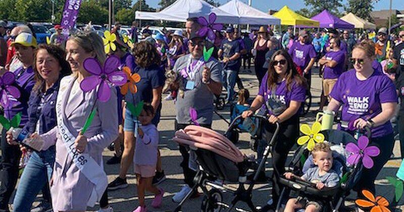 Nearly 700 join Walk to End Alzheimer's at UW-Parkside - Vimarsana News