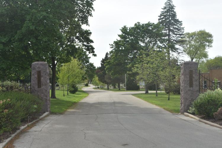 Graceland Cemetery