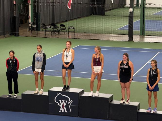 Division 2 single podium