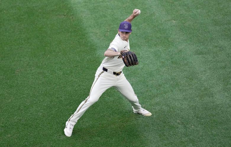 Milwaukee Brewers pitcher Robert Gasser (54) warms up before their game against the New York Mets Wednesday, July 22, 2026 at