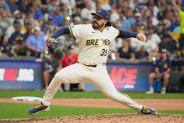 BASEBALL-MLB-MIL-LAD/