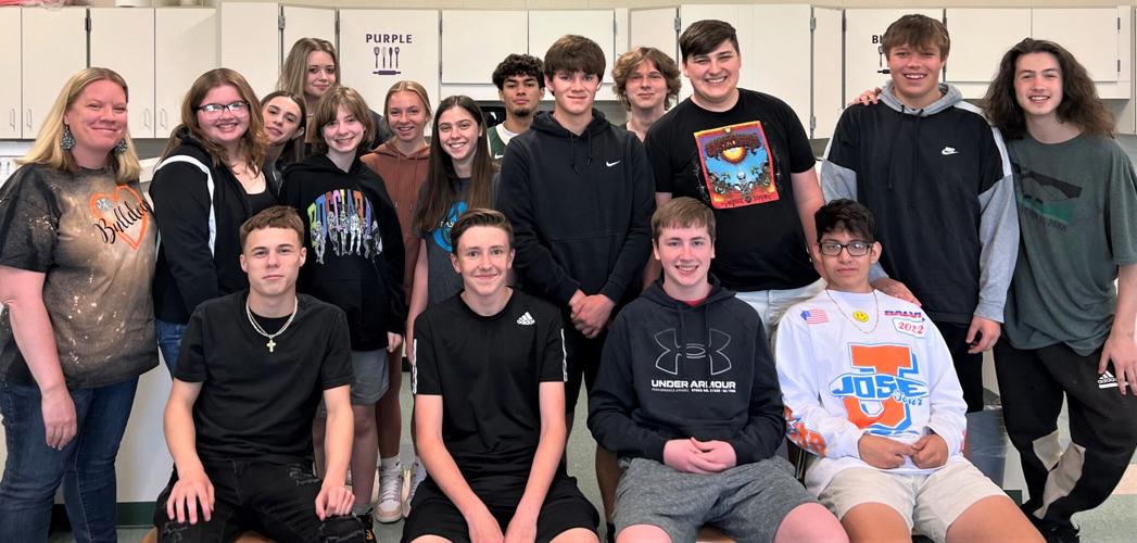 Williams Bay High School 2021-2022 ProStart Class