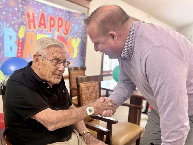 Mayor Bogdala meets Edward Maurer