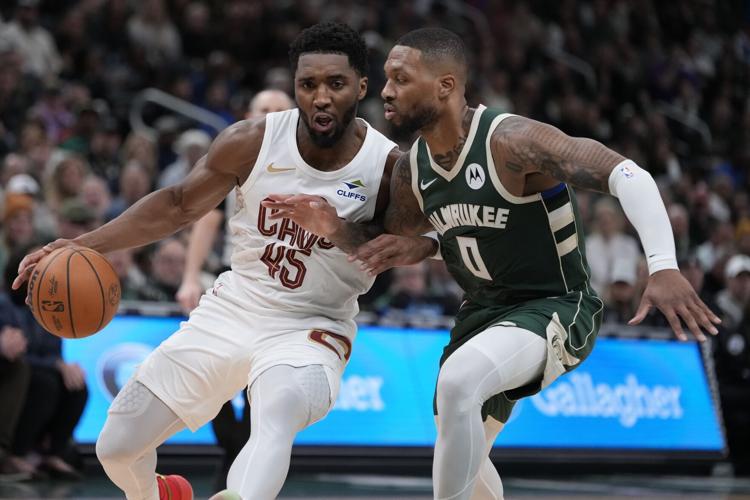 Cavaliers Bucks Basketball