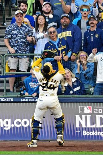 BASEBALL-MLB-MIL-SD/