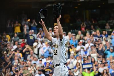 BASEBALL-MLB-MIL-STL/