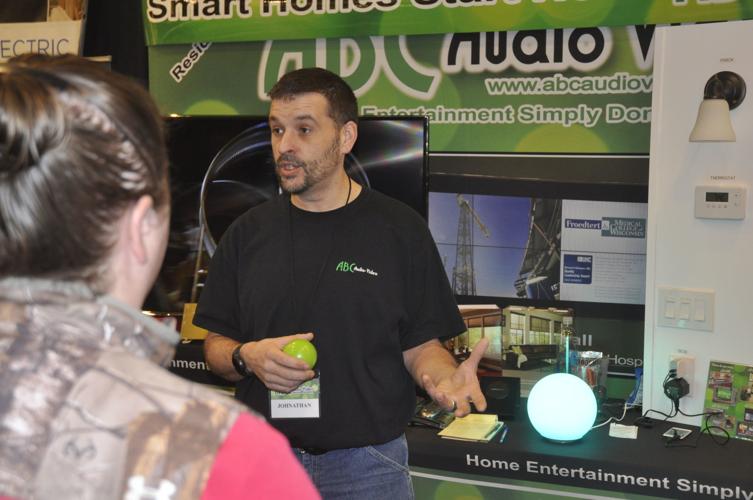 Johnathan Lake at home expo