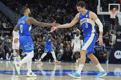 Nets Bucks Basketball