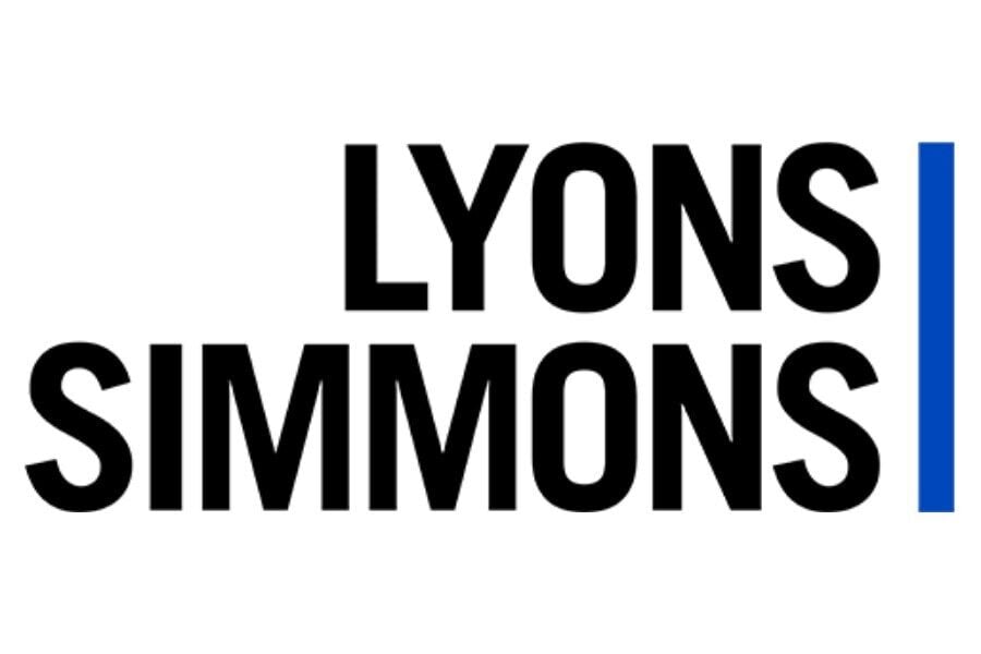 Lyons & Simmons Monitoring Massive Dallas Apartment Fire Near Bishop Arts District