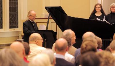 Karel Suchy with Choral Arts Society of Southeastern Wisconsin