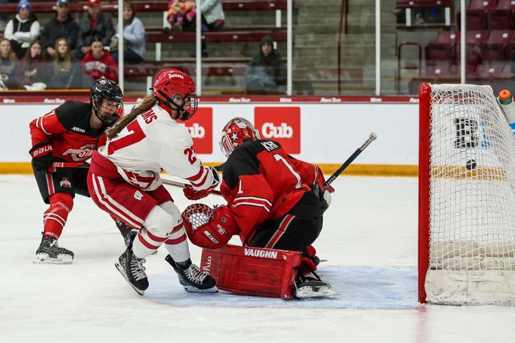 MK3_2128.jpg 2024 WCHA title game