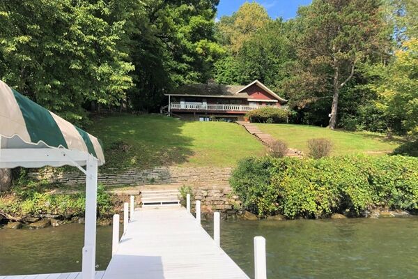 4 Bedroom Home in Lake Geneva - $3,795,000