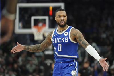 Raptors Bucks Basketball