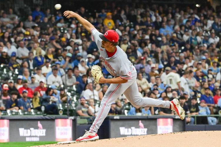 BASEBALL-MLB-MIL-CIN/
