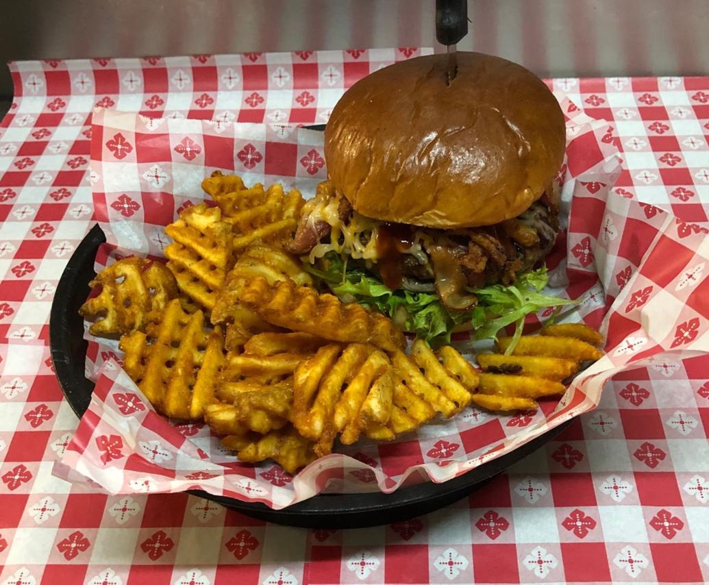 Top 10 best burger places in Lake Geneva