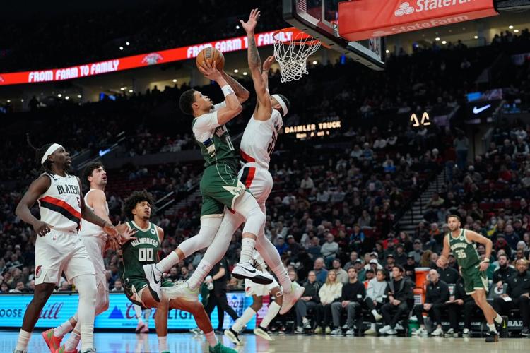 Bucks Trail Blazers Basketball
