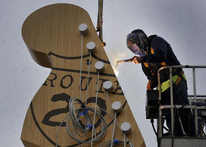 Route 20 Guitar Sign