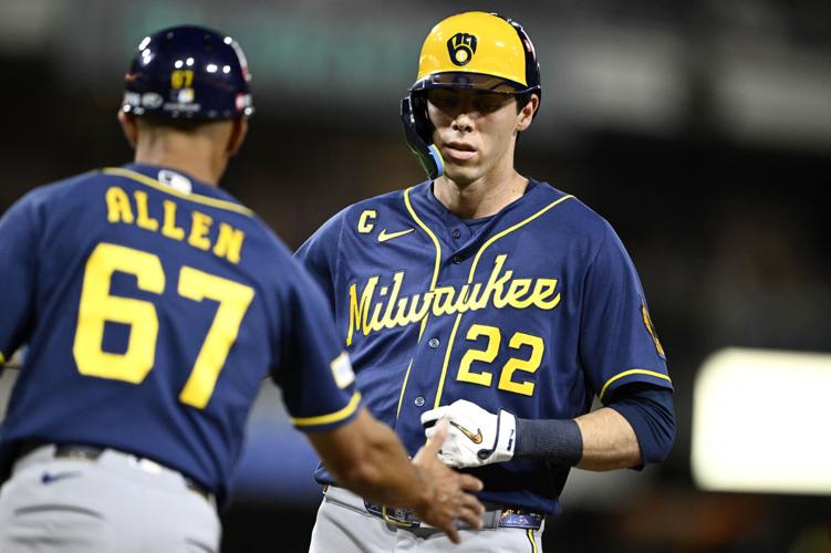BASEBALL-MLB-SD-MIL/