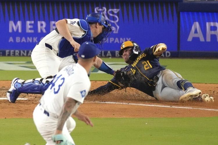 Brewers Dodgers Baseball