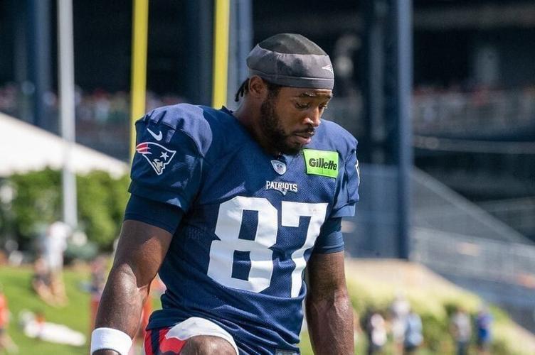 WR Romeo Doubs
