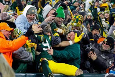 Bears Packers Football