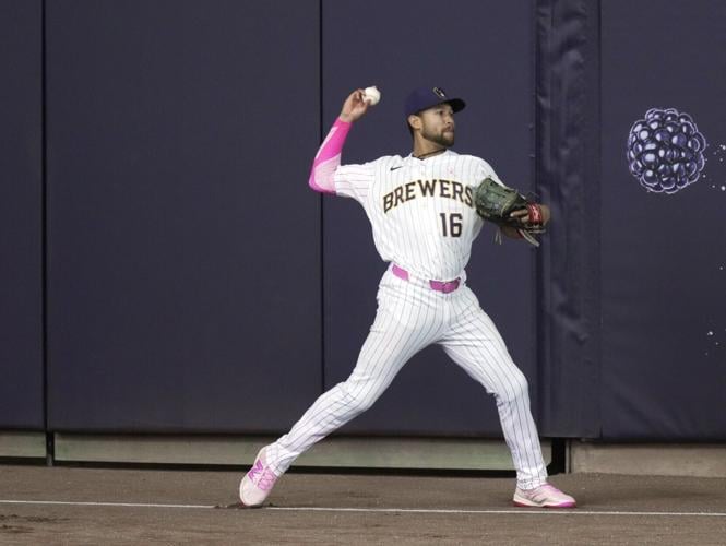 BASEBALL-MLB-MIL-NYY/