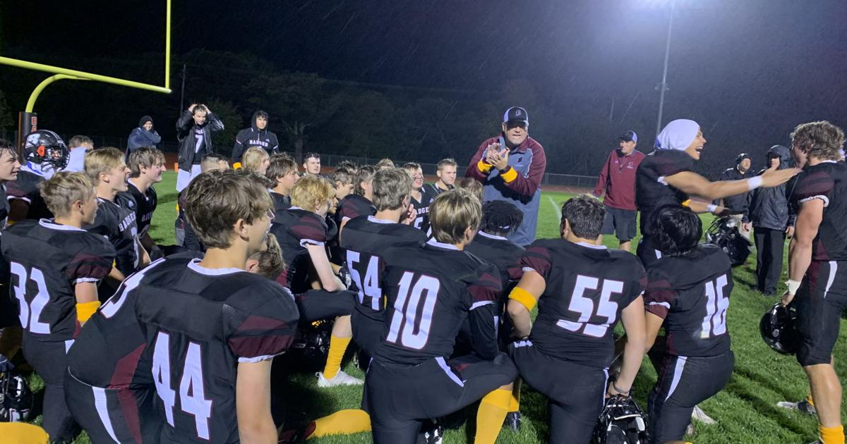 Badger High School football team makes playoffs after 436 victory over