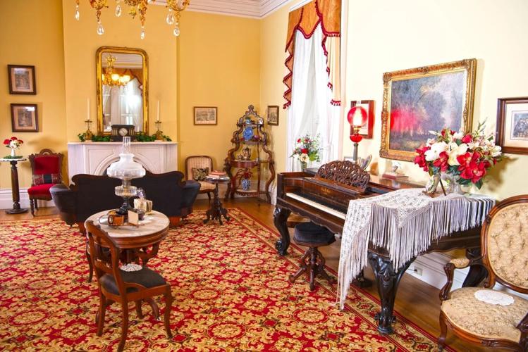 Kemper Center Durkee Mansion