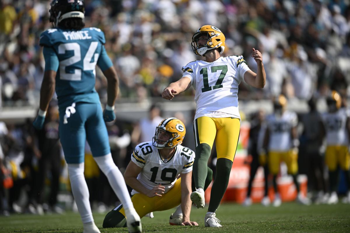 Packers jump photo