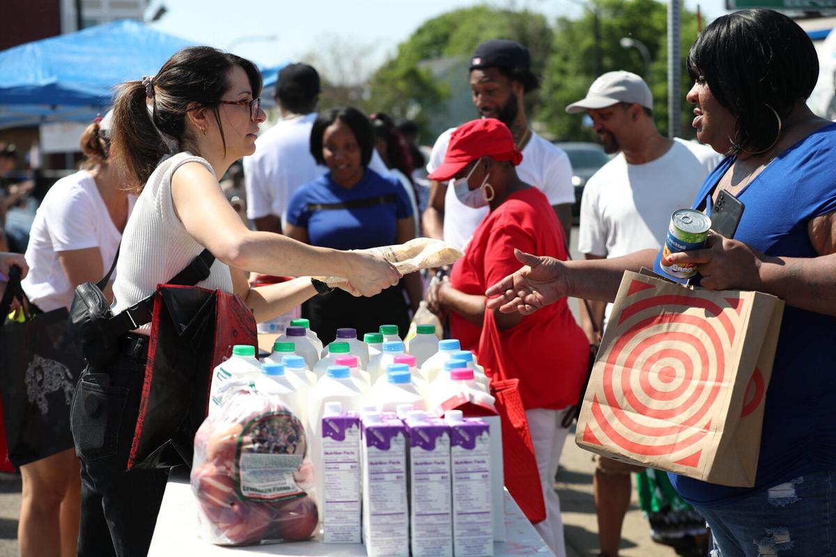 Food drive to help families affected by mass shooting (copy) (copy)