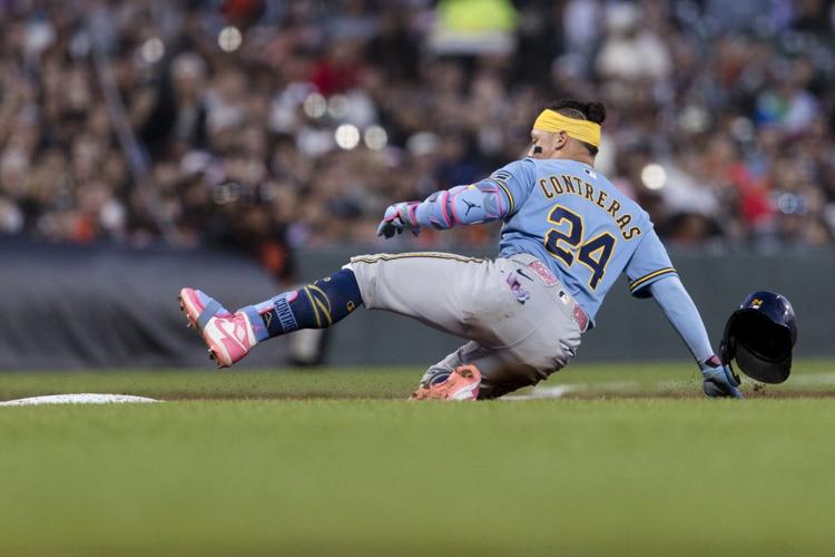 BASEBALL-MLB-SF-MIL/