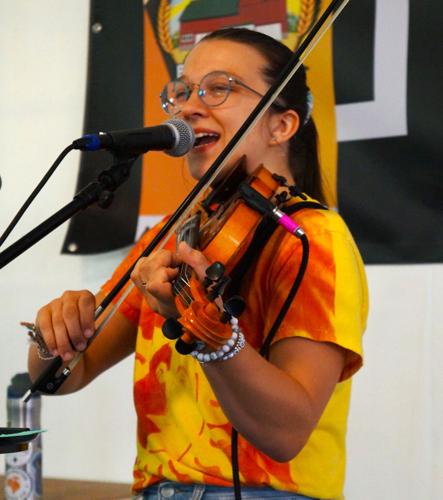 Fiddler Georgia Rae headlines at Duesterbeck Brew Haus Music Hall