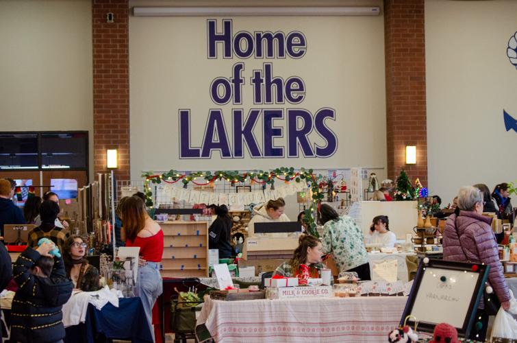 Holiday shoppers pack the Lake Oswego High School Holiday Bazaar News
