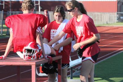 Ec Student Trainers More Then Waterboys Sports Leader News Com