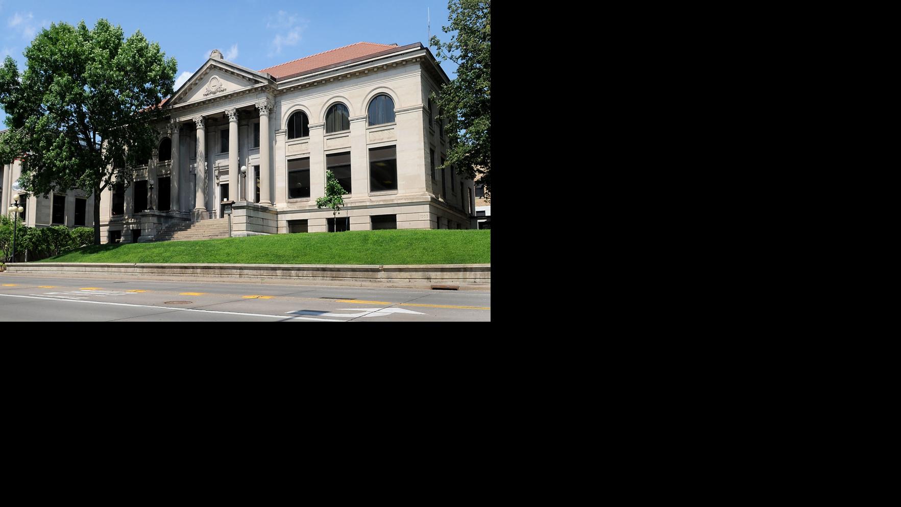 Eau Claire Working On City Mask Policy Front Page