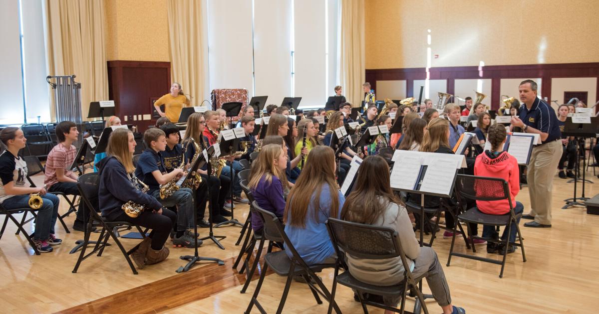 UWEC ready for 300 middle school students to be on campus for honors