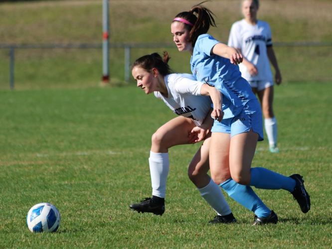 Prep Girls Soccer Eau Claire Memorial Pulls Away Late To Best Rival