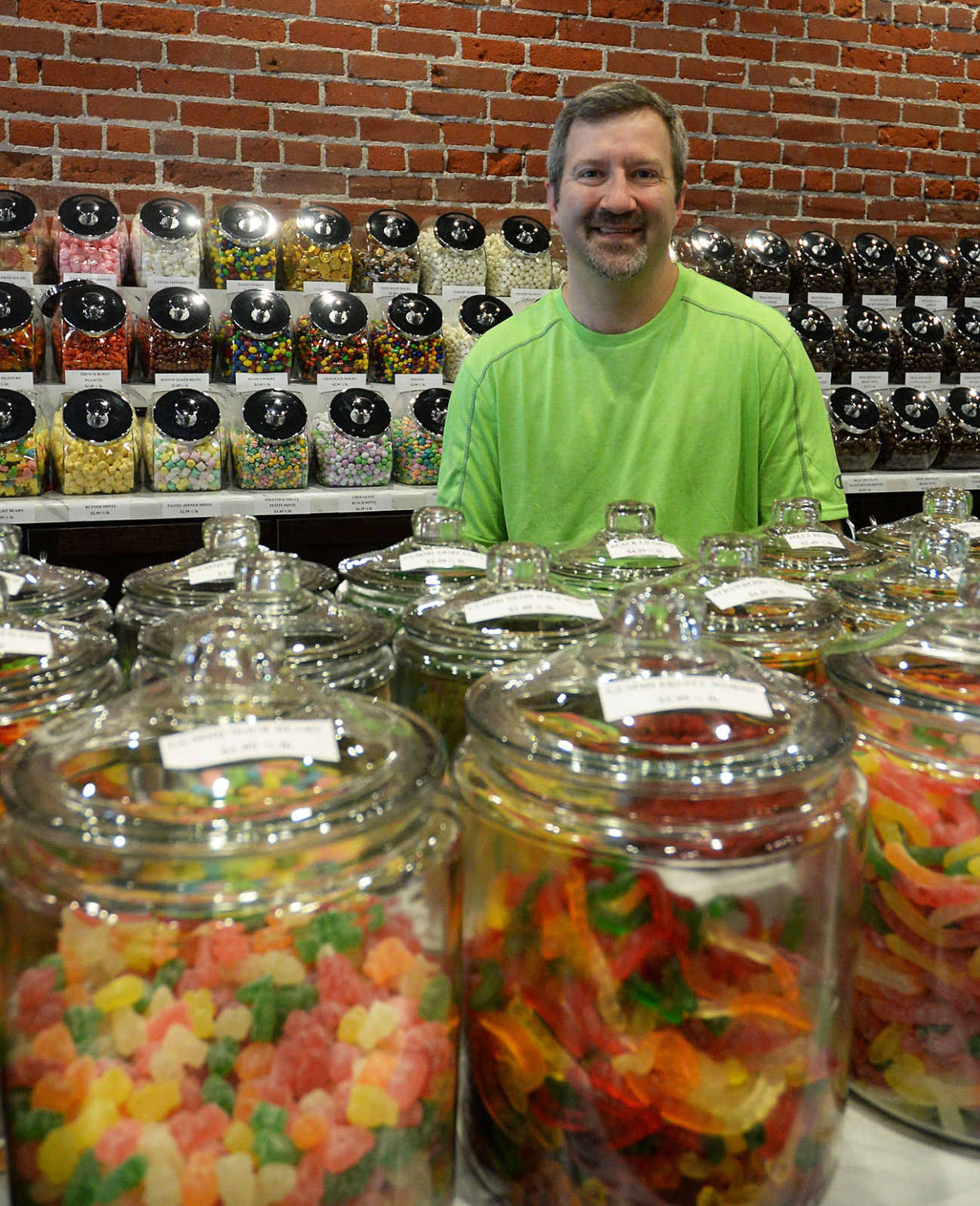 Sweet beginnings New Chippewa Falls candy shop proves a tasty